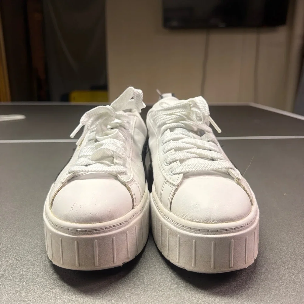Puma Mayze Classic White Black Platform Sneakers 381983-01 Womens 7.5